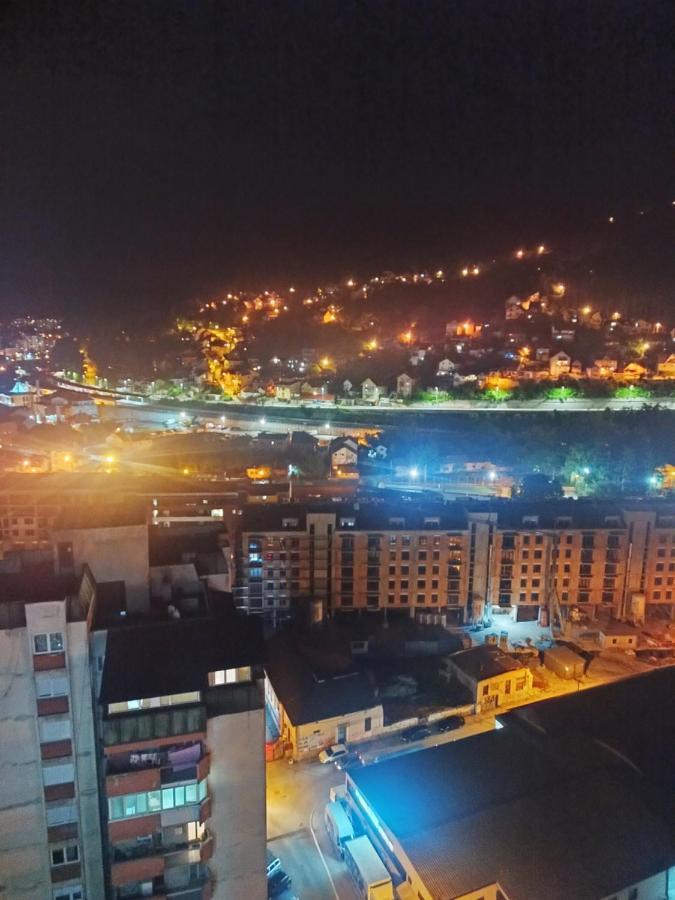דירות Užice Stan Na Dan Im מראה חיצוני תמונה